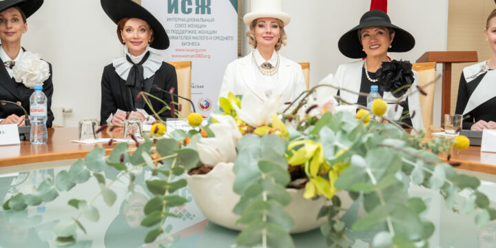 Fashion shows within the framework of the 2nd International Forum “Woman of the Third Millennium” 2023. Anna Komkina’s School