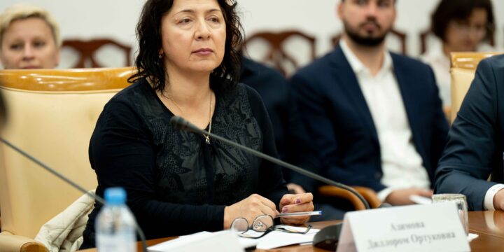 Таджикистан : врата в сердце Центральной Азии. Культурное наследие , природное богатство и перспективы туристического сотрудничества с Россией