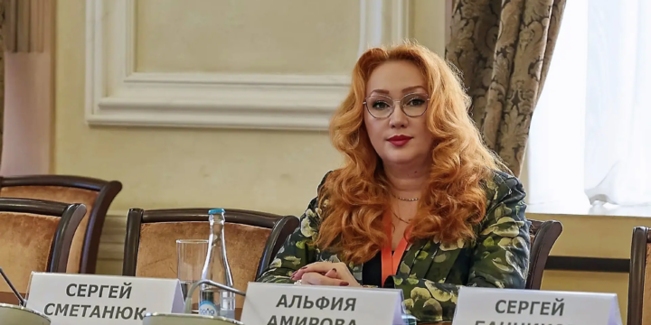 Президент «Интернационального союза женщин» Альфия Амирова выступила на специализированной конференции «Межвуз – от локальных вызовов к международным решениям»